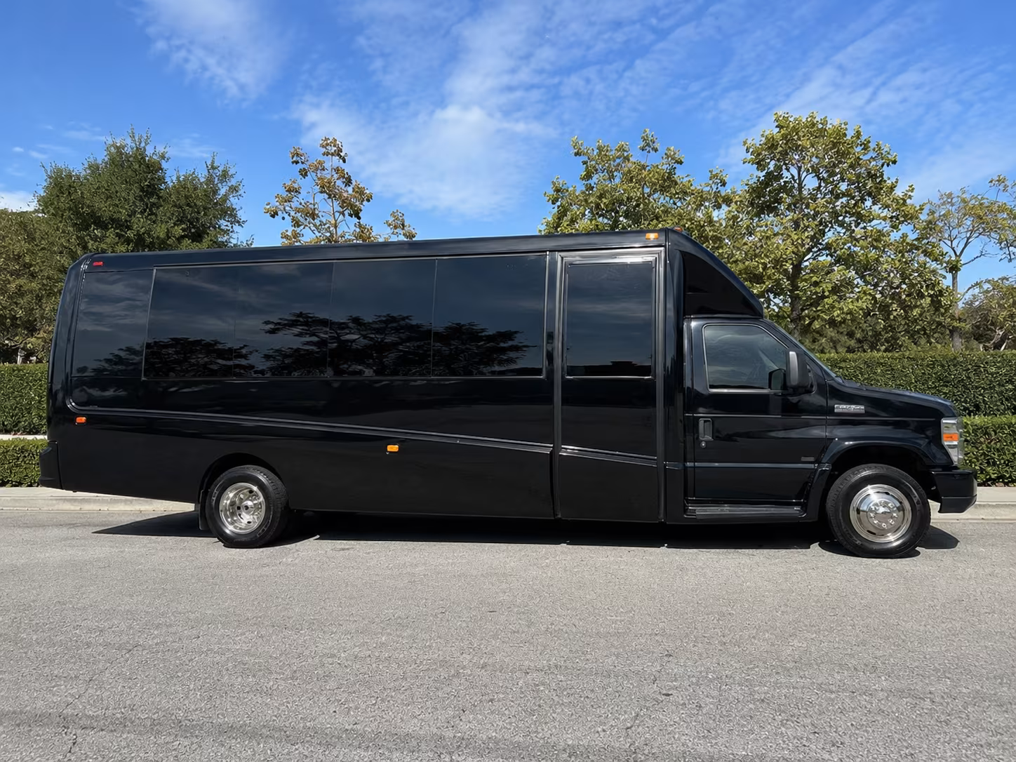 norwalk airport transfer shuttles