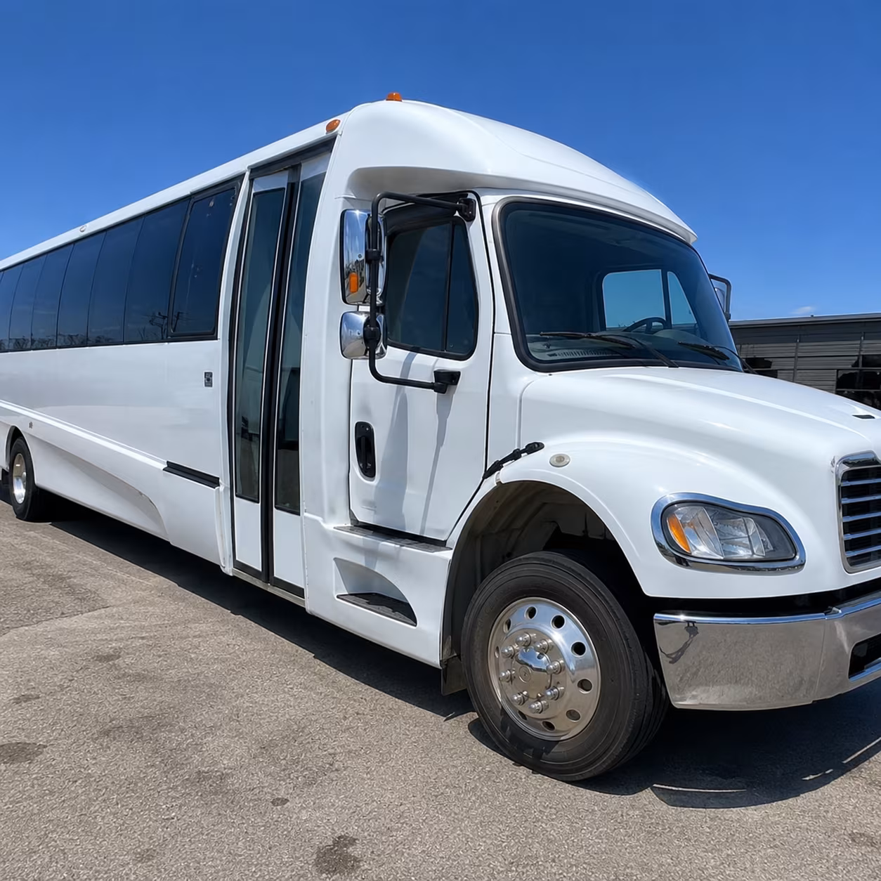 waterbury book the perfect ride with waterbury prom bus rentals